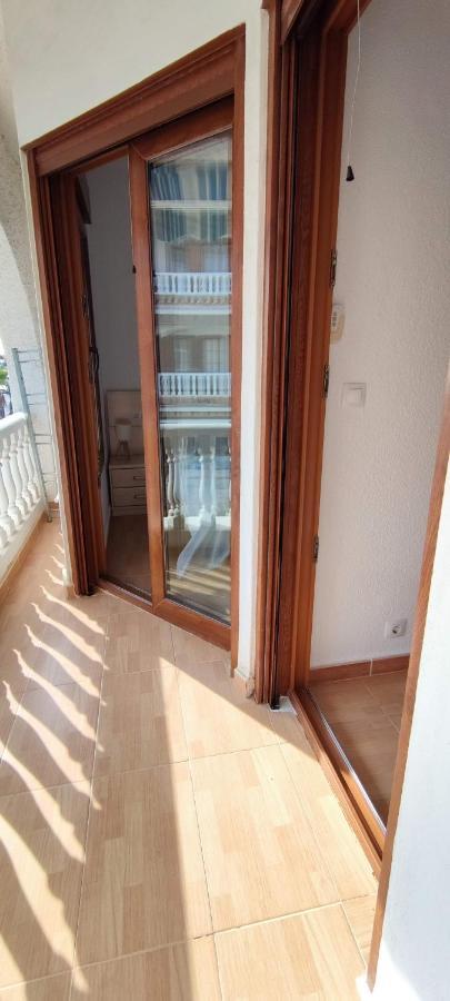 Beach Breeze Townhouse By The Beach ซานตาโปลา ภายนอก รูปภาพ