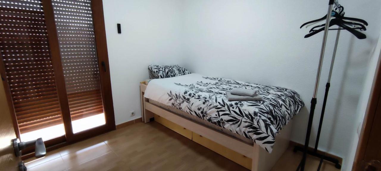 Beach Breeze Townhouse By The Beach ซานตาโปลา ภายนอก รูปภาพ