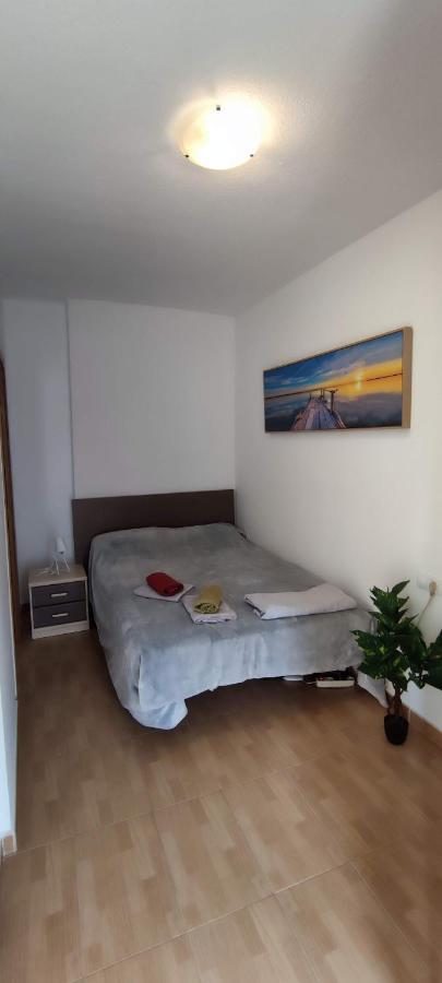 Beach Breeze Townhouse By The Beach ซานตาโปลา ภายนอก รูปภาพ