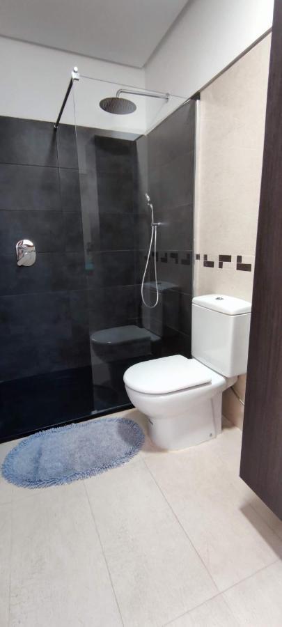 Beach Breeze Townhouse By The Beach ซานตาโปลา ภายนอก รูปภาพ