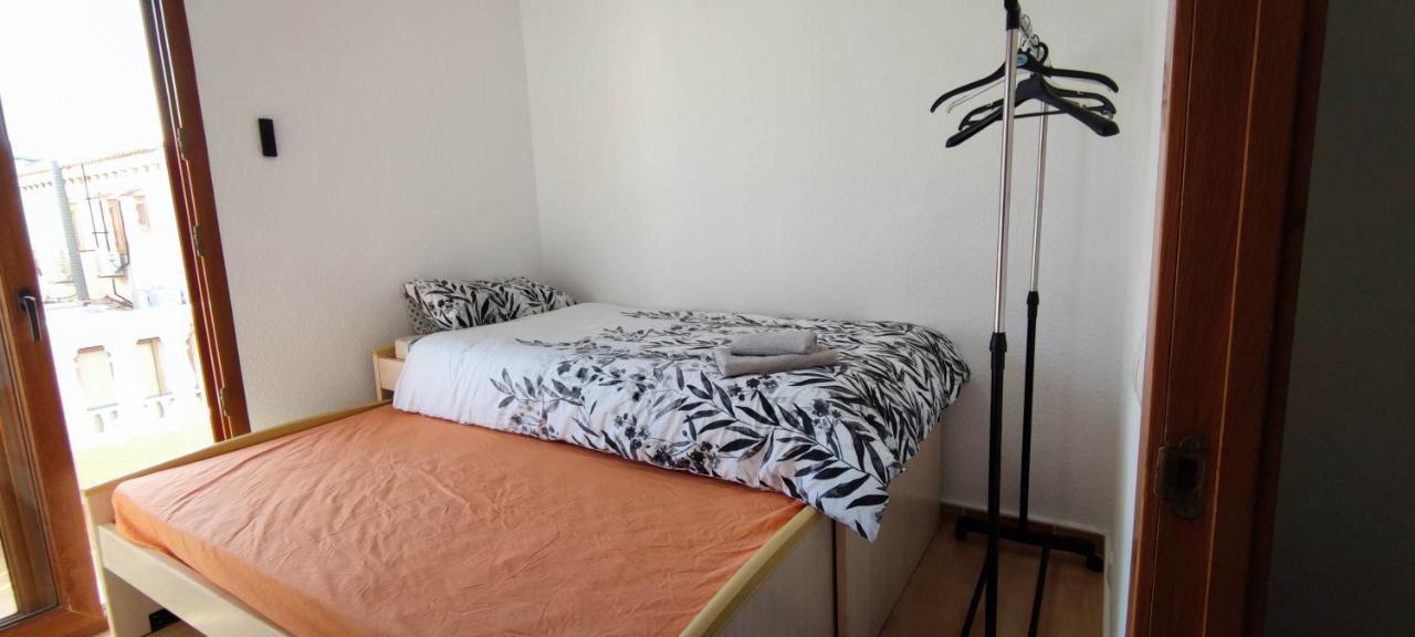 Beach Breeze Townhouse By The Beach ซานตาโปลา ภายนอก รูปภาพ