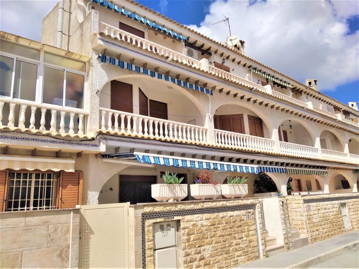 Beach Breeze Townhouse By The Beach ซานตาโปลา ภายนอก รูปภาพ